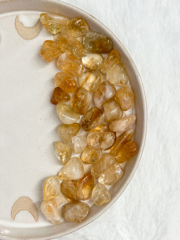 Natural citrine tumbles