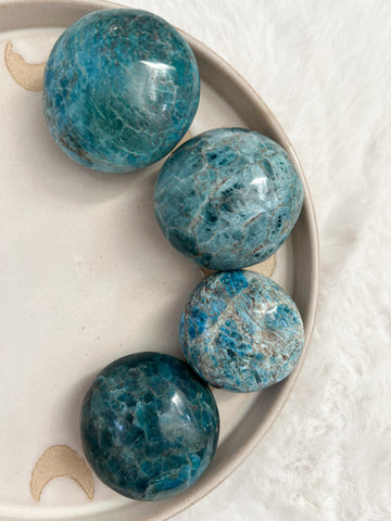 Apatite Palm stones