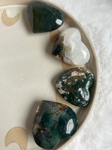 Moss agate heart