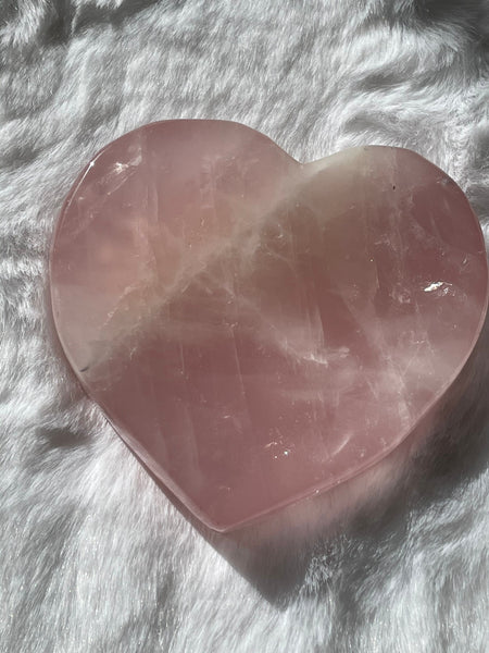 Rose quartz trinket dish