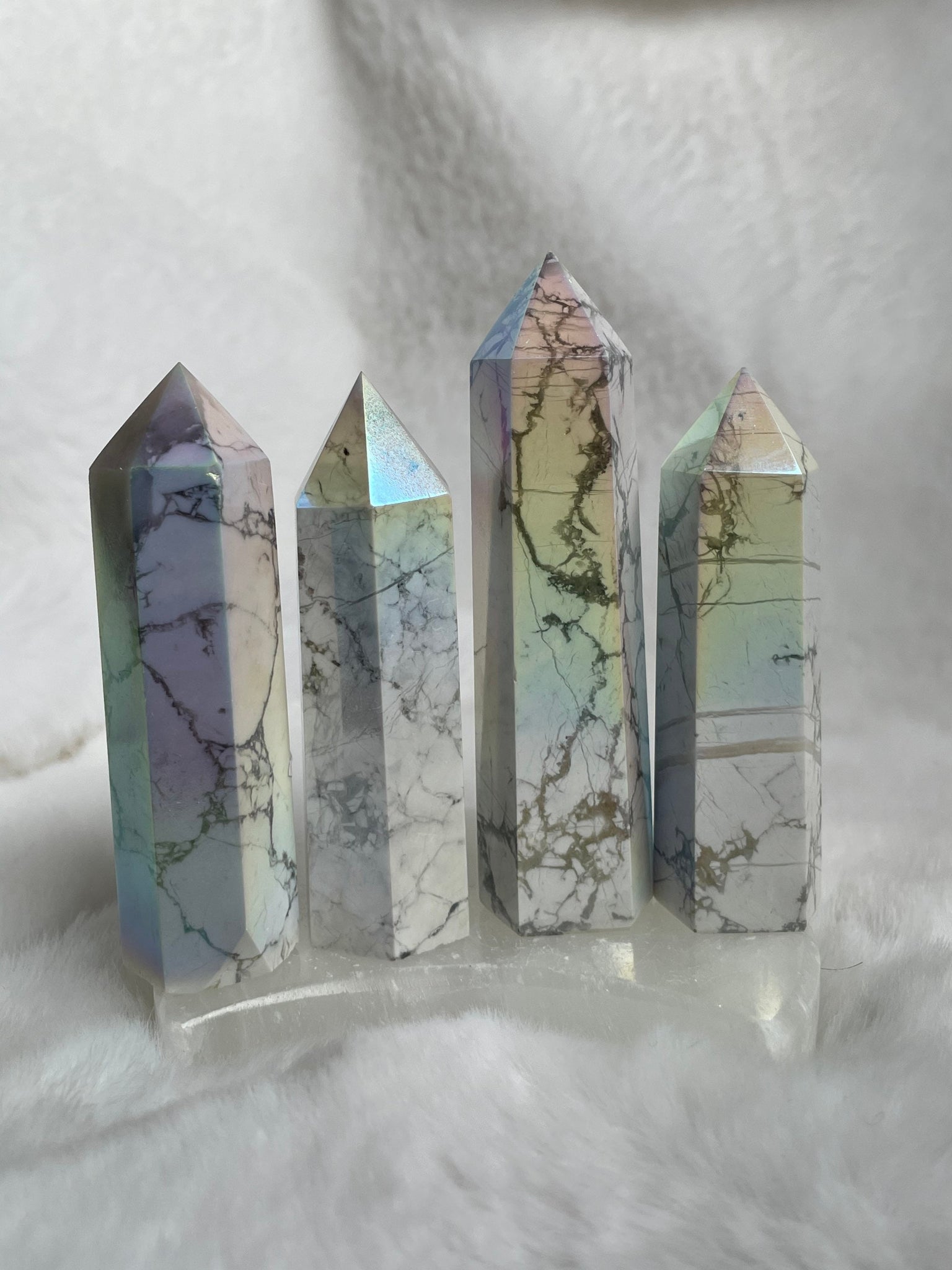 Aura howlite towers