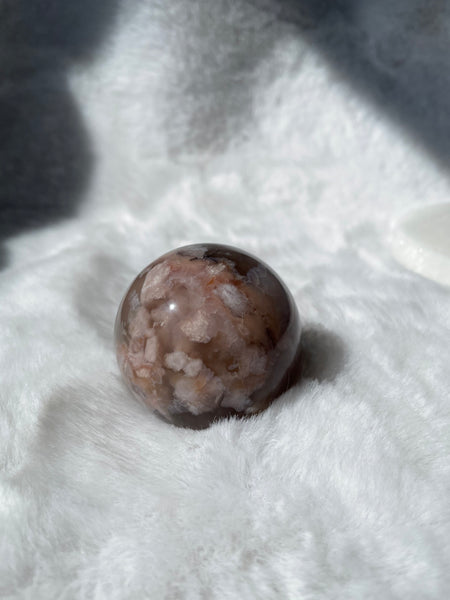 Black flower agate