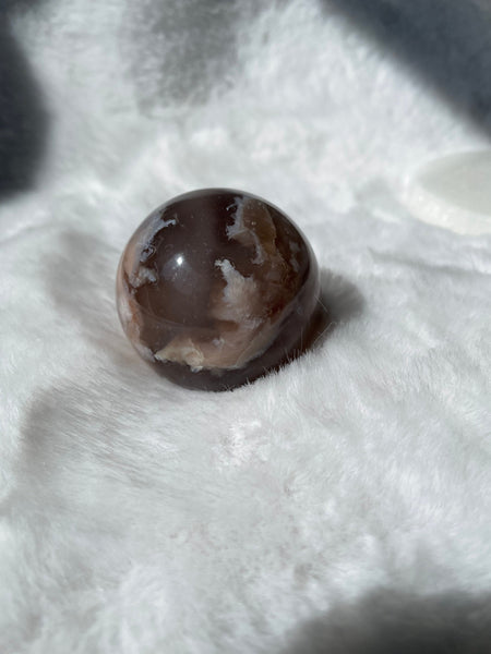 Black flower agate