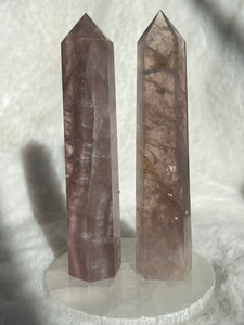 Fluorite with mica inclusions